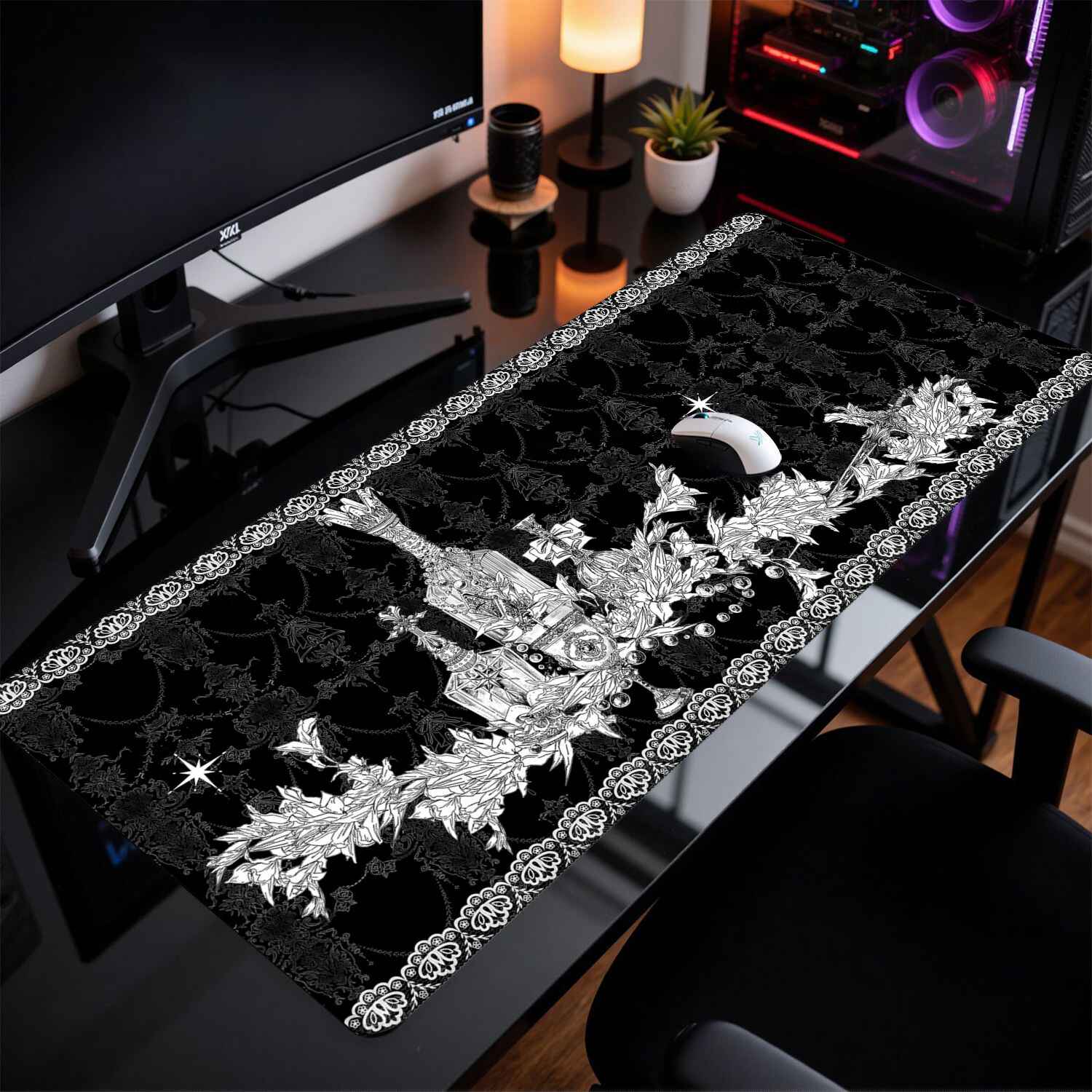 Divine Realm Gothic Building M - огляд і ціна Esports Gaming Mousepad